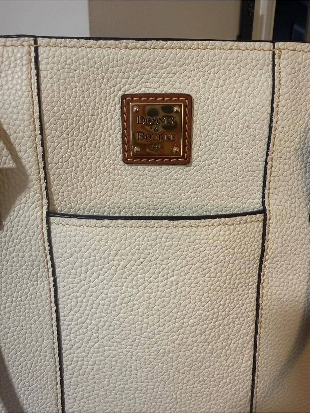 NWOT Dooney & Bourke Cream Pebbled Leather Lexington Tote